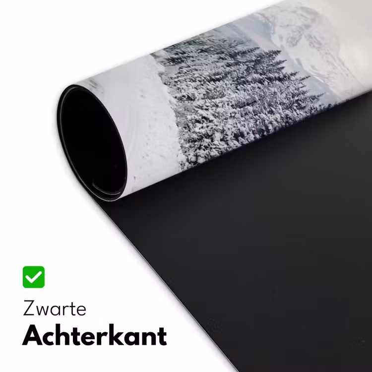Weg - Sneeuw - Naaldbos - Winter - Avontuurlijk Muismat XXL klein -sfeer2