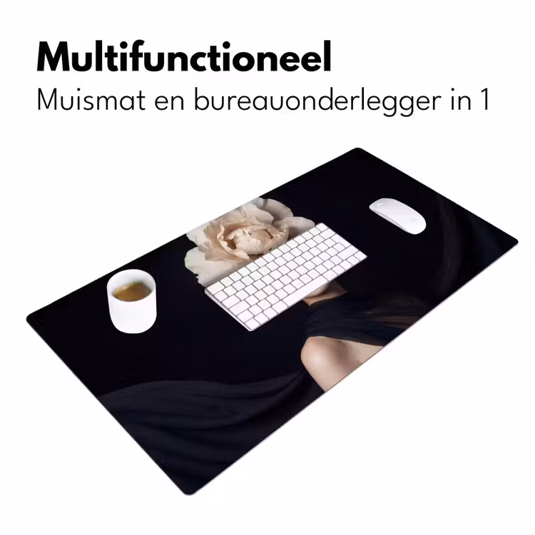 Roos - Tijdloos - Zwart Muismat XXL klein -sfeer4
