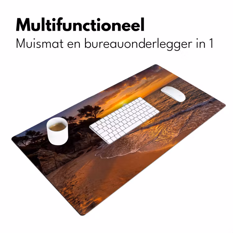 Zee - Kust - Zonsondergang - Natuur - Oranje Muismat XXL klein -sfeer4