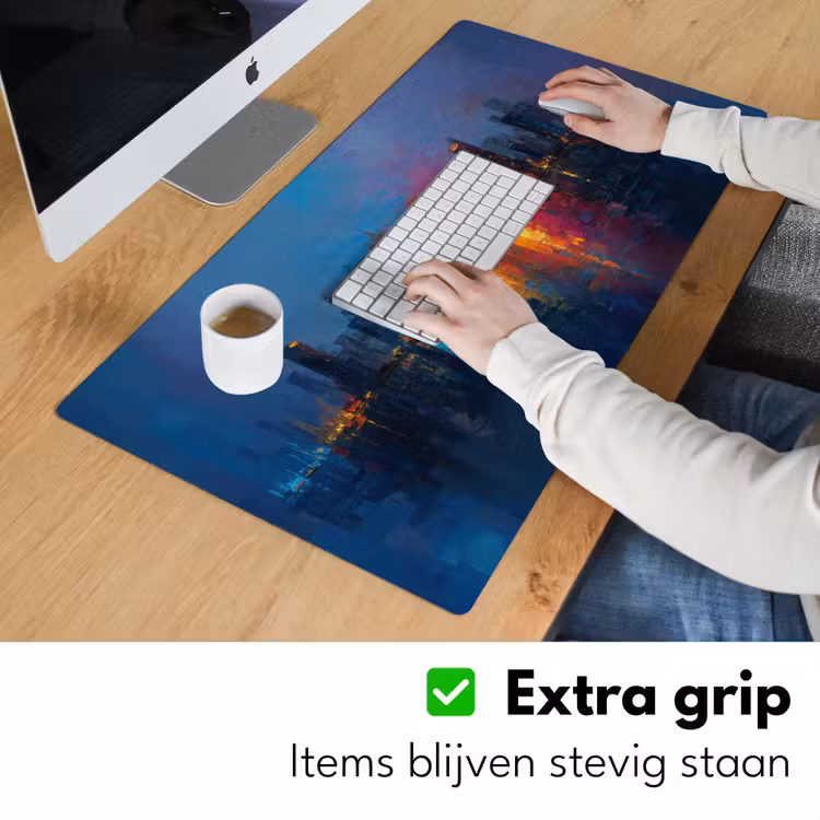 Skyline - Penseelstreken - Donkerblauw - Lichtgevend Muismat XXL klein -sfeer3