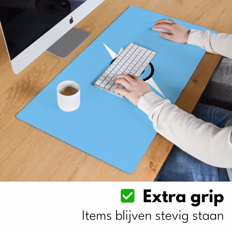 Smiley - Blauw - Bliksem Muismat XXL klein -sfeer3