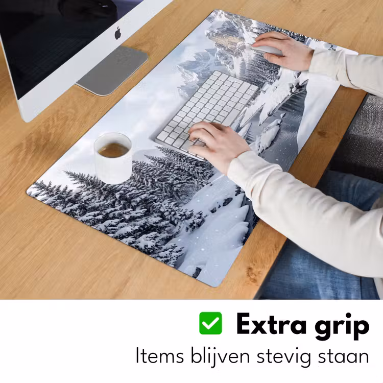 Sneeuwlandschap - Bergen - Rivier - Winter Muismat XXL klein -sfeer3