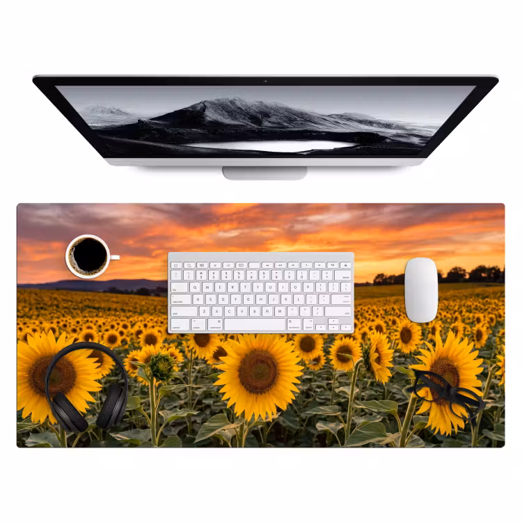 Zonnebloemen - Heuvellandschap - Geel Muismat XXL klein -3d