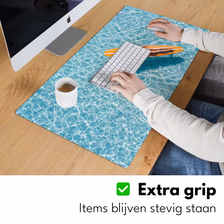 Surfboard - Water - Badpak - Oranje Muismat XXL klein -sfeer3