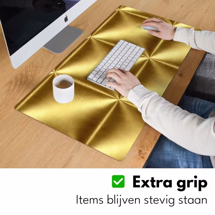 Textuur - Geborsteld Goud - Industrieel - Metallic Muismat XXL klein 681 -sfeer3
