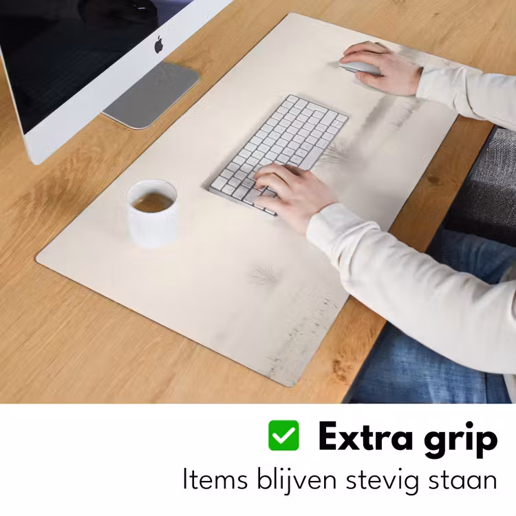 Boom - Mist - Sneeuw - Winter - Minimalistisch Muismat XXL klein -sfeer3