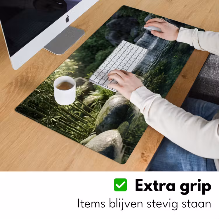 Beek - Waterval - Natuur - Groen Muismat XXL klein -sfeer3
