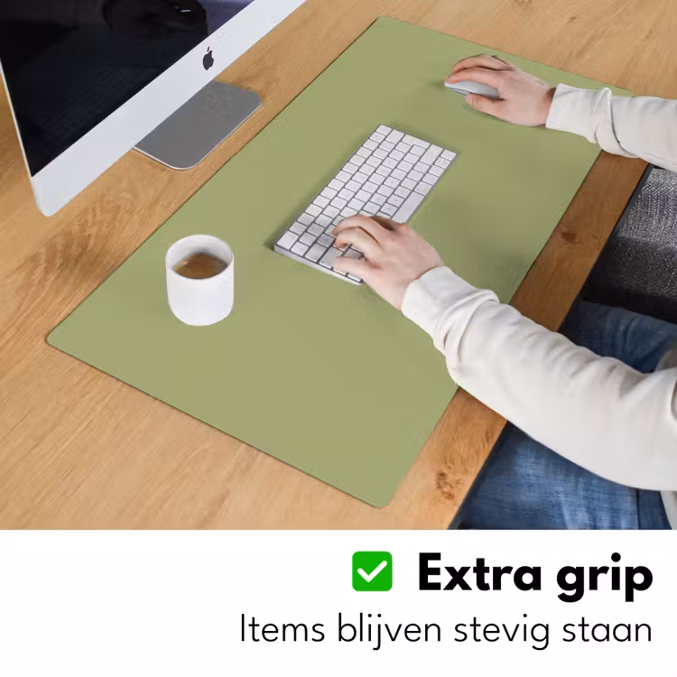 Whispering - Sage - Groen Muismat XXL klein 681 -sfeer3