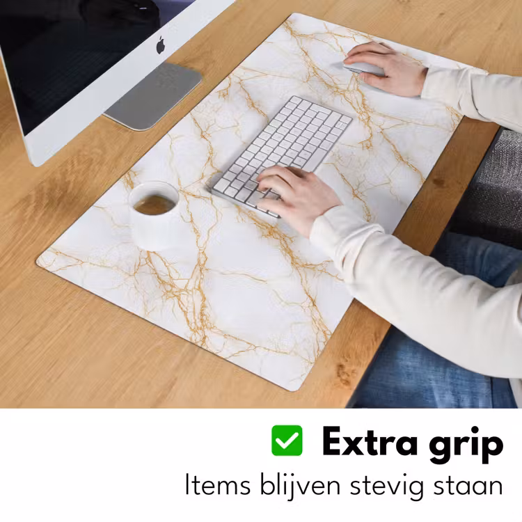 Wit - Goud - Marmer - Aders Muismat XXL klein 681 -sfeer3