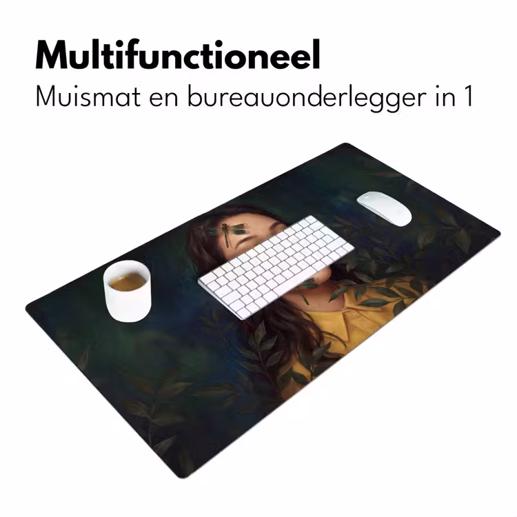 Vrouw - Insecten - Natuur - Portret - Groen Muismat XXL klein -sfeer4