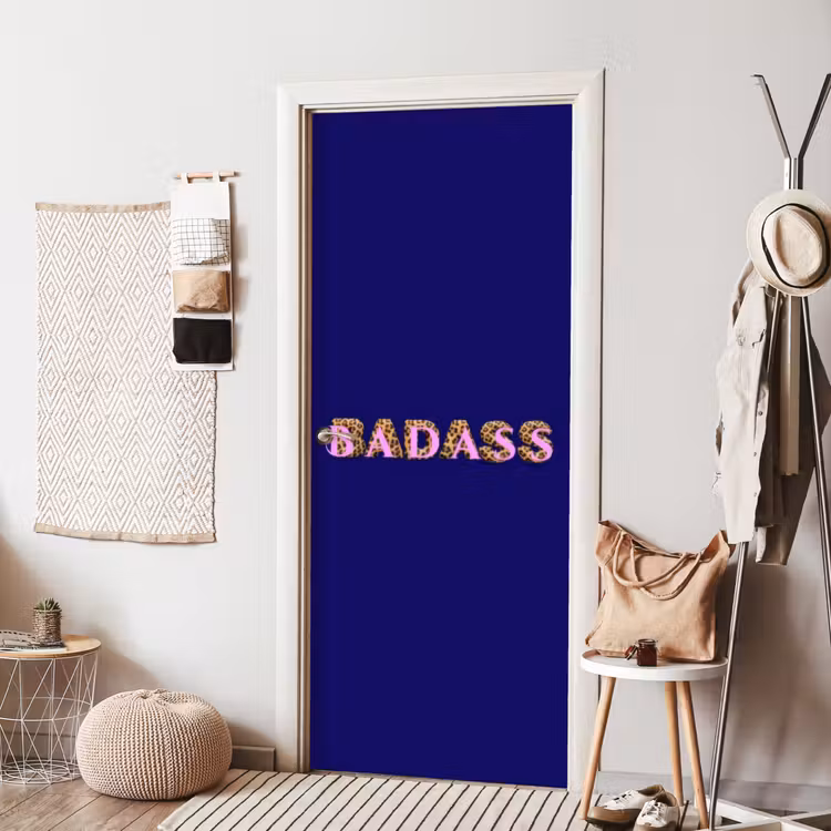 Badass - Panterpint - Schaduw - Roze deurposter klein -sfeer6