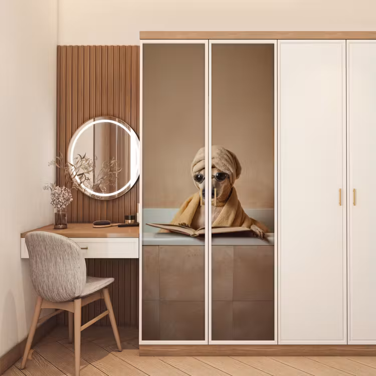 Bad - Hond - Boek - Zonnebril deurposter klein -sfeer3