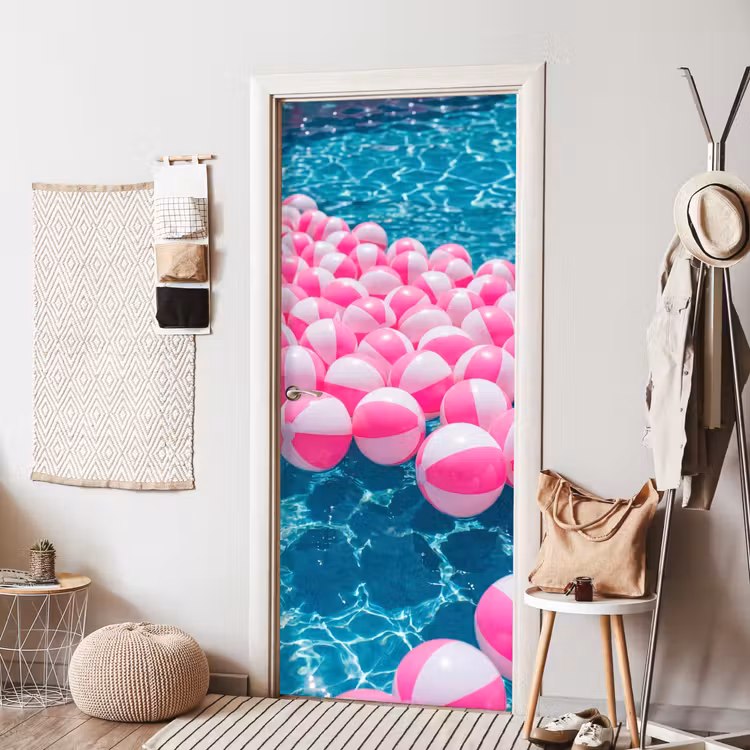 Strandballen - Roze - Water deurposter klein -sfeer6