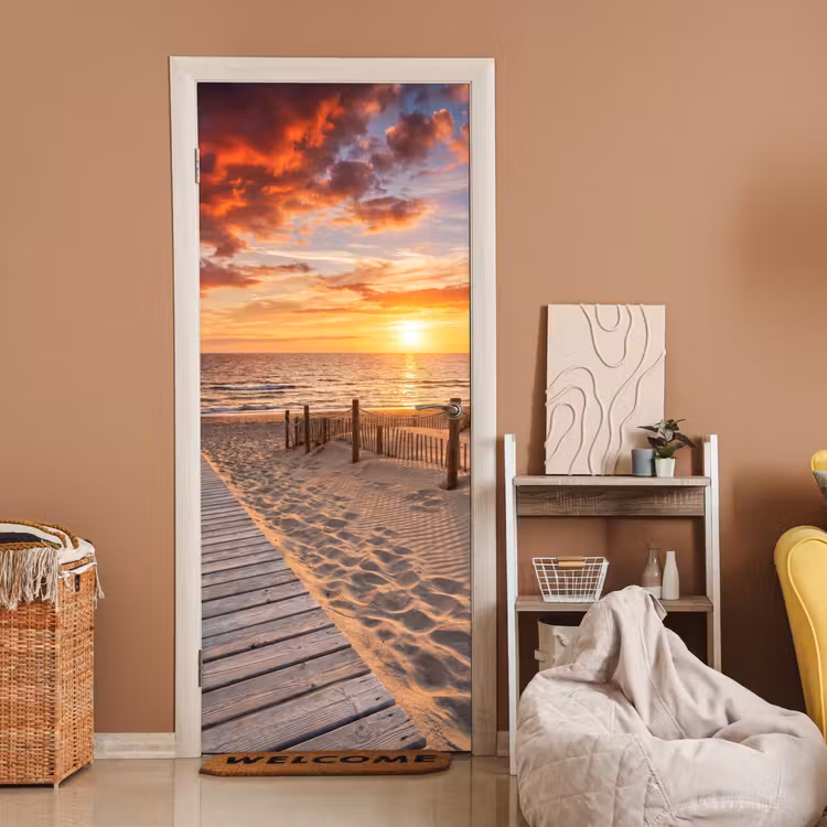 Strand - Zonsondergang - Zee - Natuur - Oranje deurposter klein -sfeer1