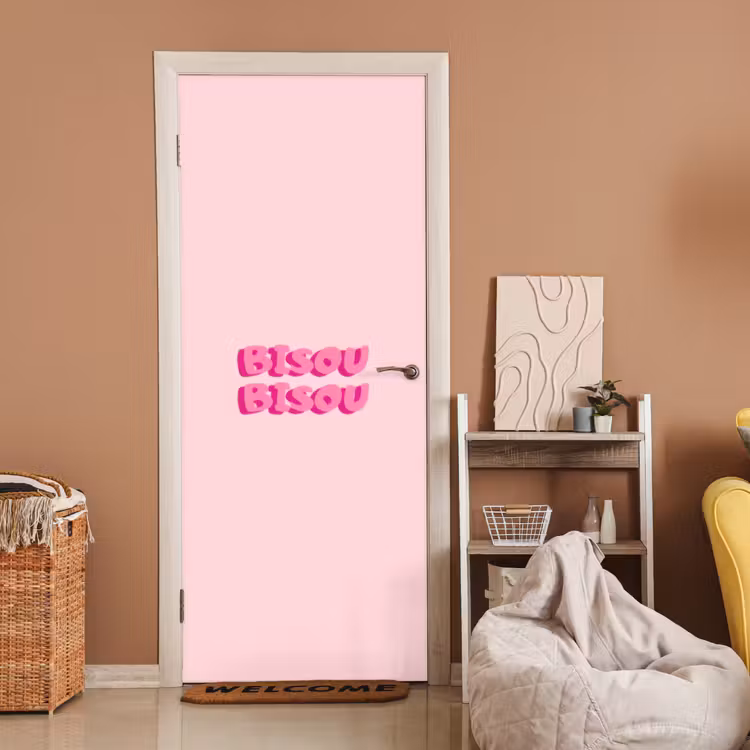 Bisou - Roze - Dikke letters deurposter klein -sfeer1