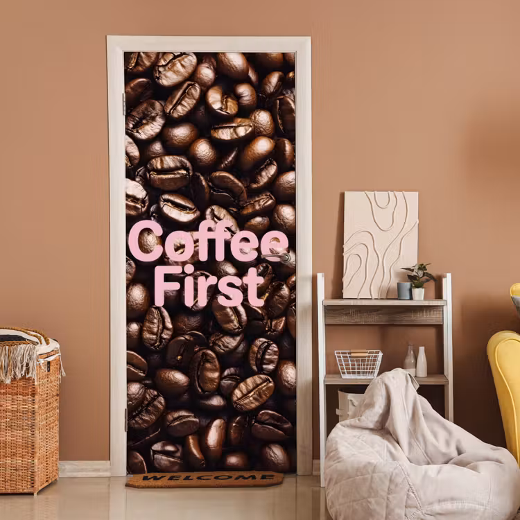Coffee First - Koffiebonen - Roze deurposter klein -sfeer1