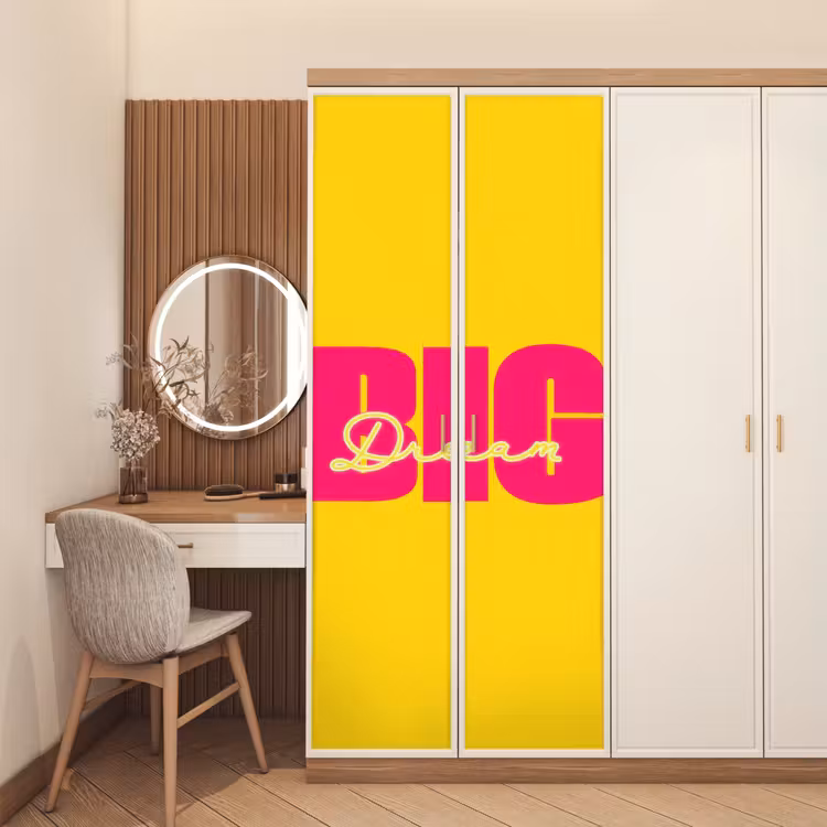 Dream big - Geel - Roze deurposter klein -sfeer3
