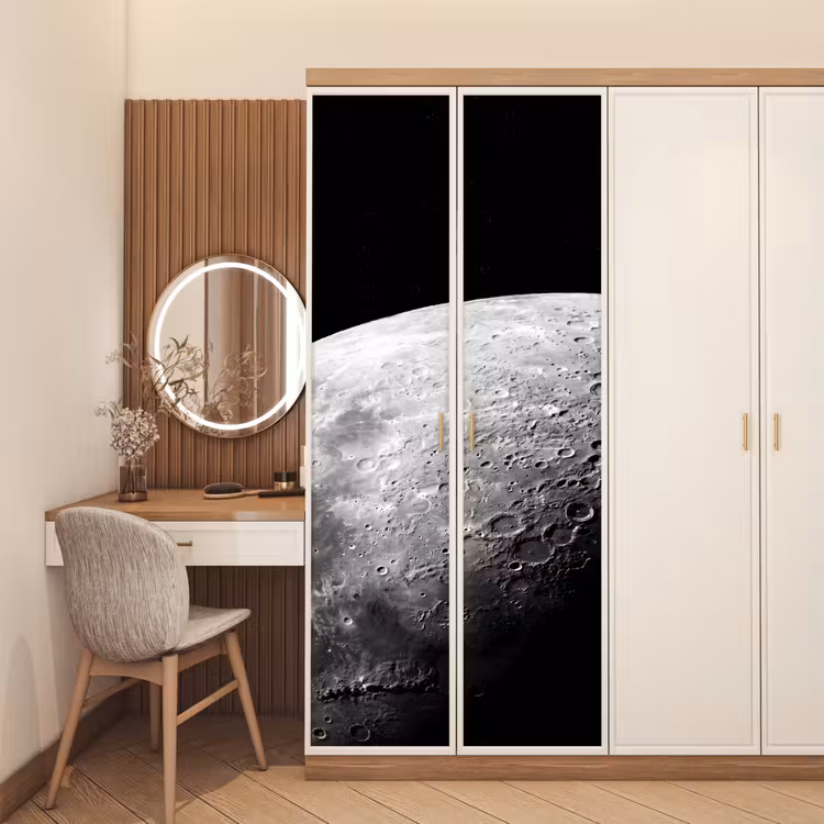 Door sticker - Moon - Craters - Space - Maan - Kraters - Ruimte deurposter klein