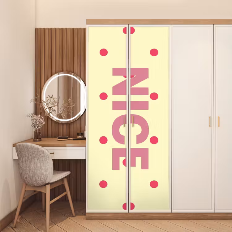 Nice - Stippen - Roze - Geel deurposter klein -sfeer3