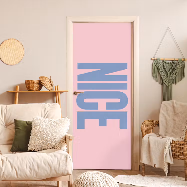 Nice - Paars - Roze deurposter klein -sfeer2