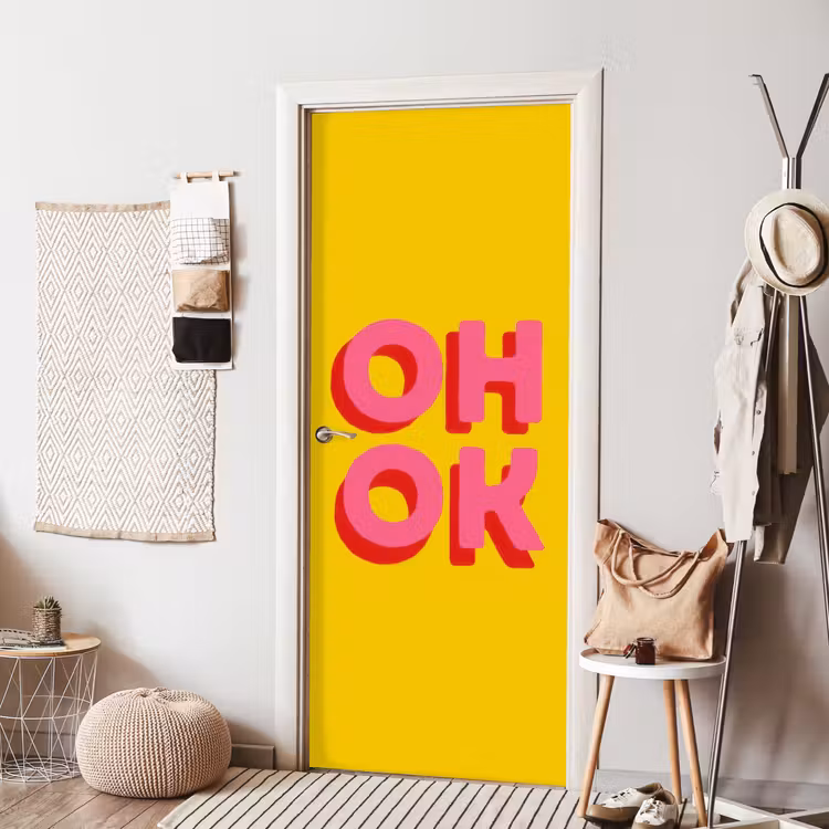 Oh ok - 3D - Geel - Roze deurposter klein -sfeer6