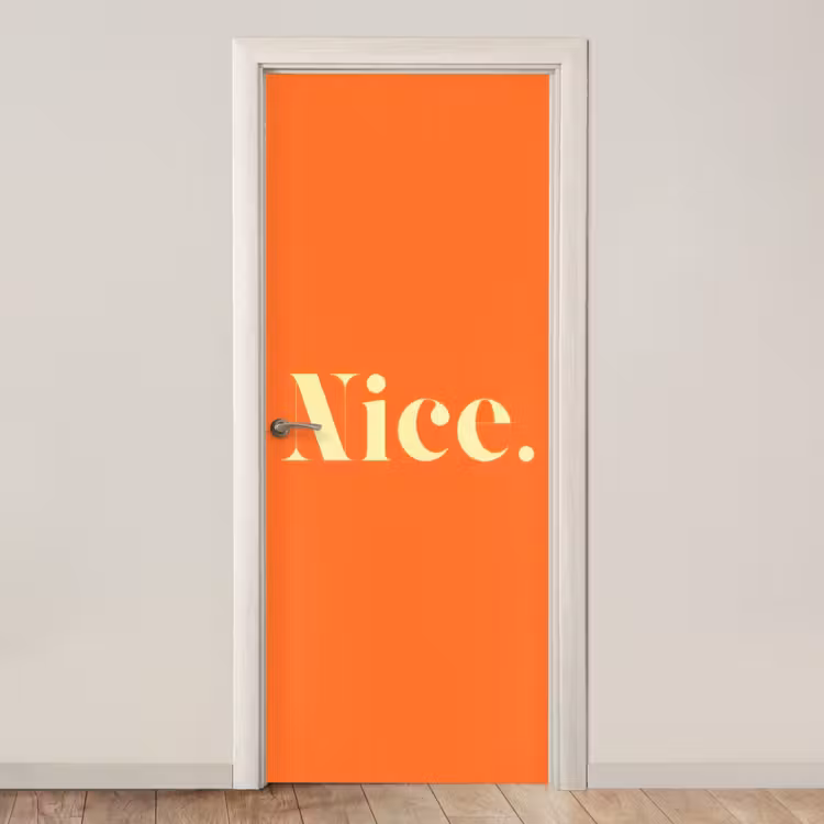 Oranje - Gebroken wit - Nice deurposter klein -3d_beige