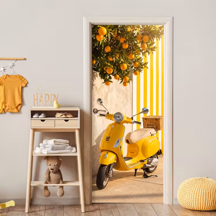 Scooter - Natuur - Zomer - Geel - Mediterraan deurposter klein -sfeer4
