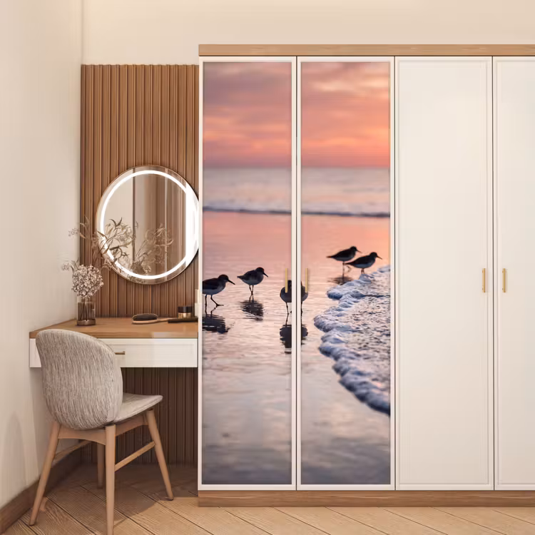 Meeuwen - Strand - Zee - Roze deurposter klein -sfeer3
