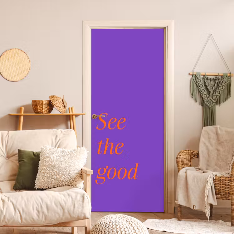 See the good - Oranje - Paars deurposter klein -sfeer2