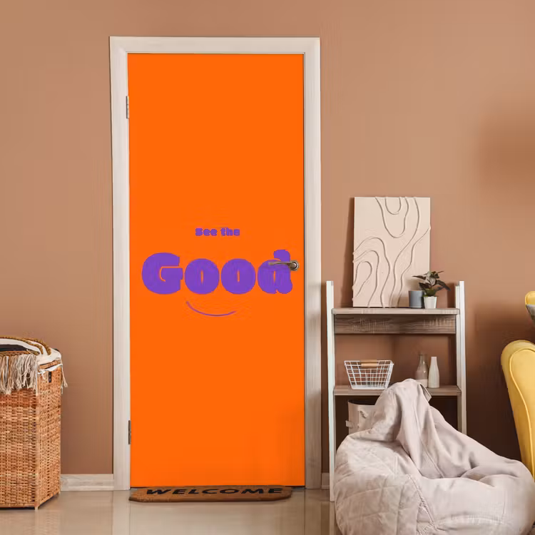 See the good - Paars - Oranje - Smiley deurposter klein -sfeer1