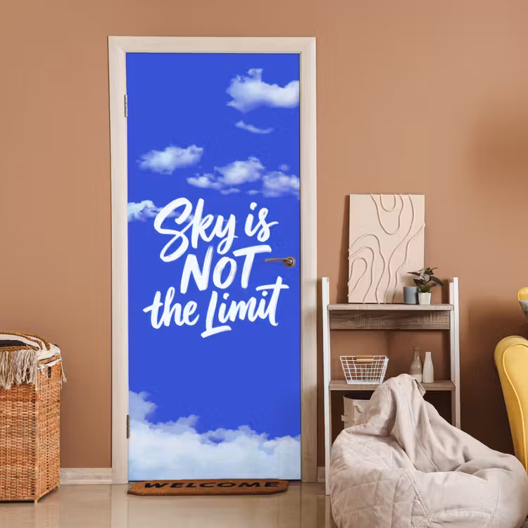 Sky is not the limit - Blauwe lucht - Wolken deurposter klein -sfeer1