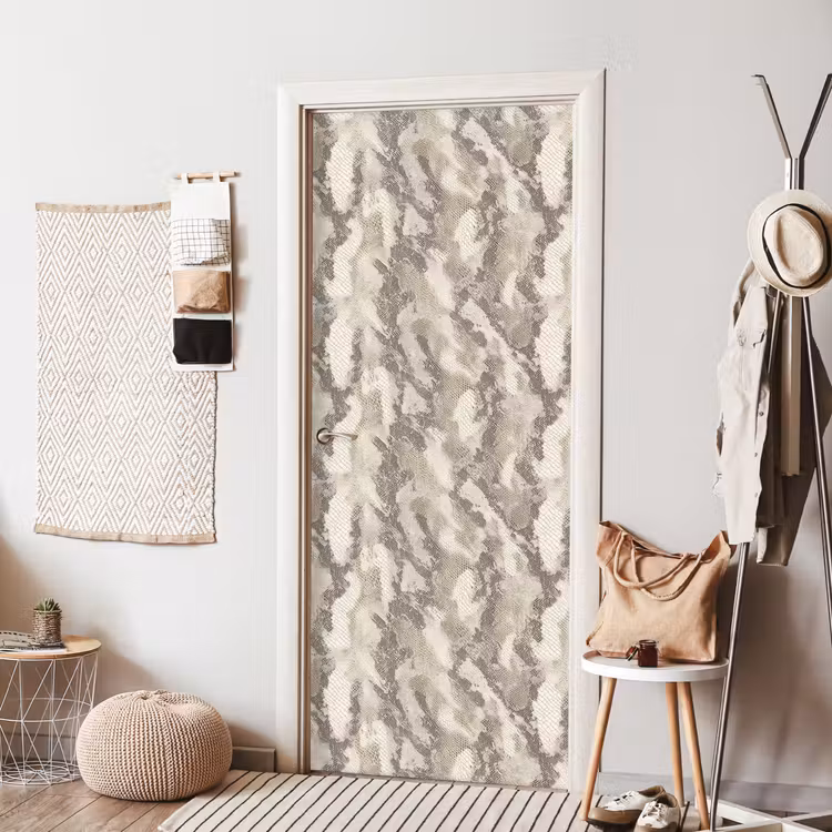 Slang - Patroon - Taupe deurposter klein 289 -sfeer6