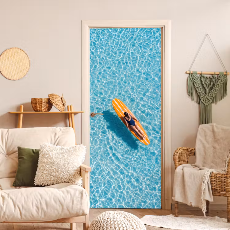 Surfboard - Water - Badpak - Oranje deurposter klein -sfeer2