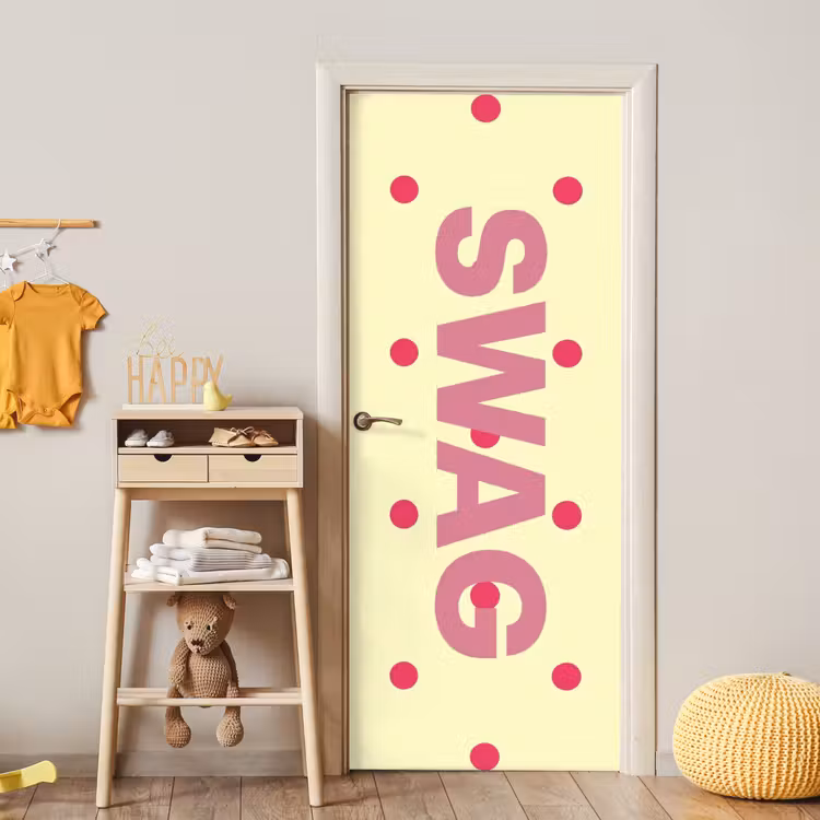 Swag - Roze - Stippen - Geel deurposter klein -sfeer4