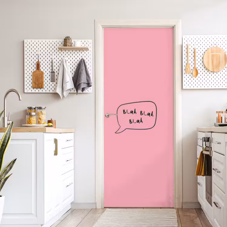 Tekstwolkje - BLAH BLAH BLAH - Roze deurposter klein -sfeer5