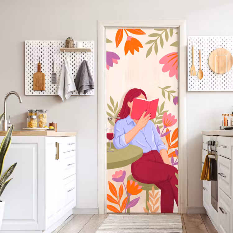 Vrouw - Lezen - Thuis - Modern - Bloemen deurposter klein -sfeer5