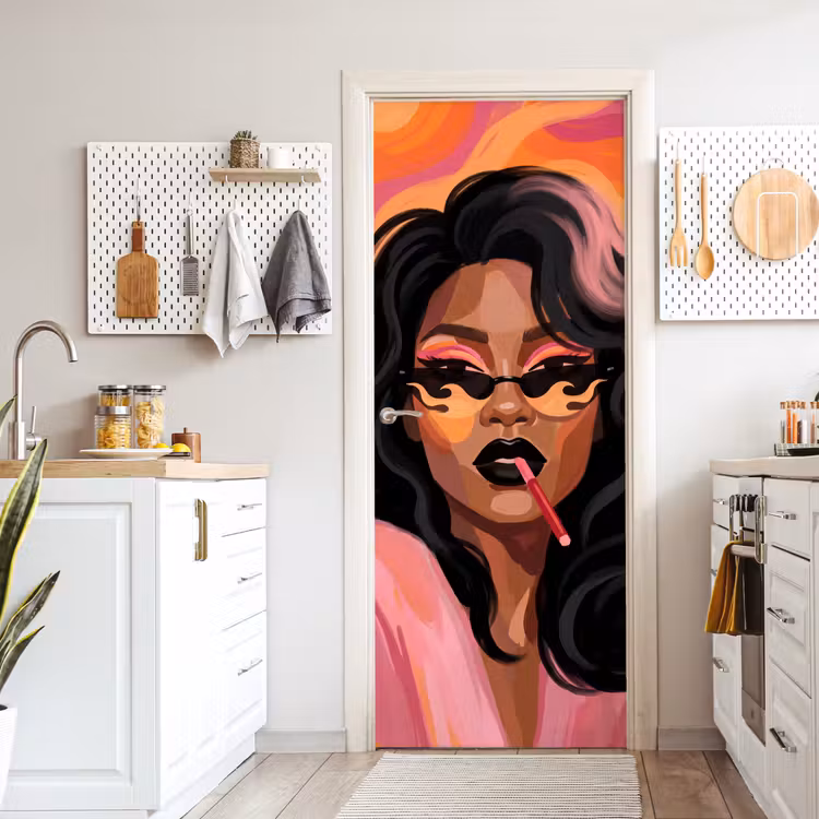 Vrouw - Zonnebril - Modern - Portret - Oranje deurposter klein -sfeer5