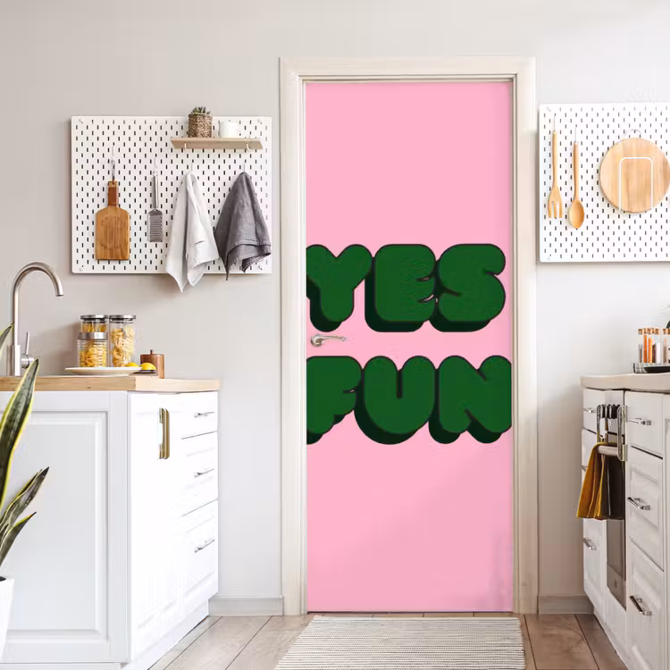 Yes fun - Groen - Roze deurposter klein -sfeer5