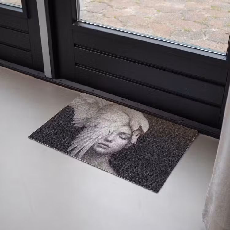 Portret - Zwaan - Zwart - Wit Deurmat klein -sfeer2