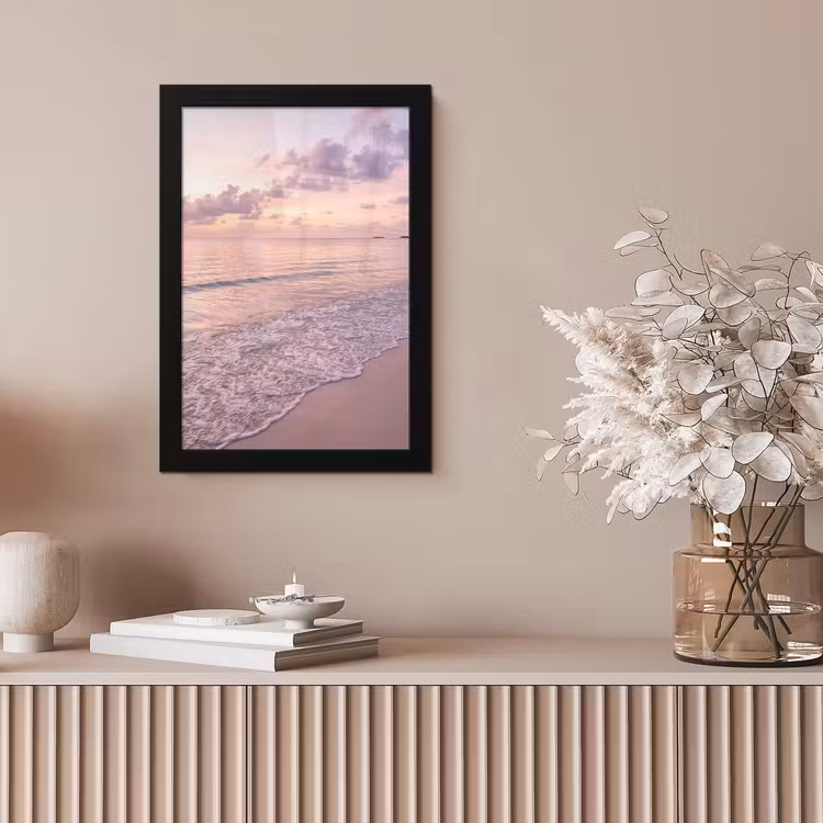 Strand - Zonsondergang - Natuur - Minimalistisch - Roze fotolijst zwart zonder passe partout klein -sfeer5