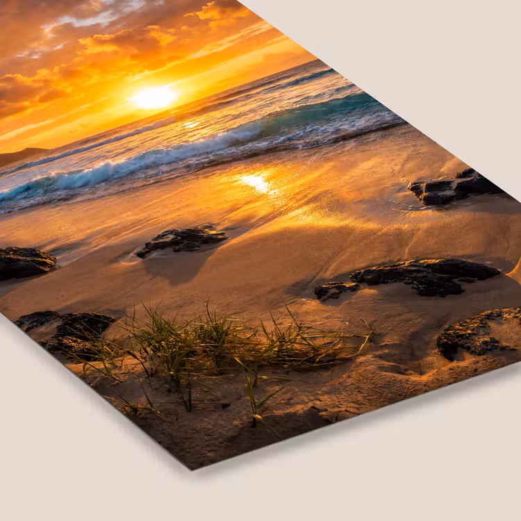 Strand - Zonsondergang - Golven - Natuur - Oranje fotolijst zwart zonder passe partout klein -zsfeer6