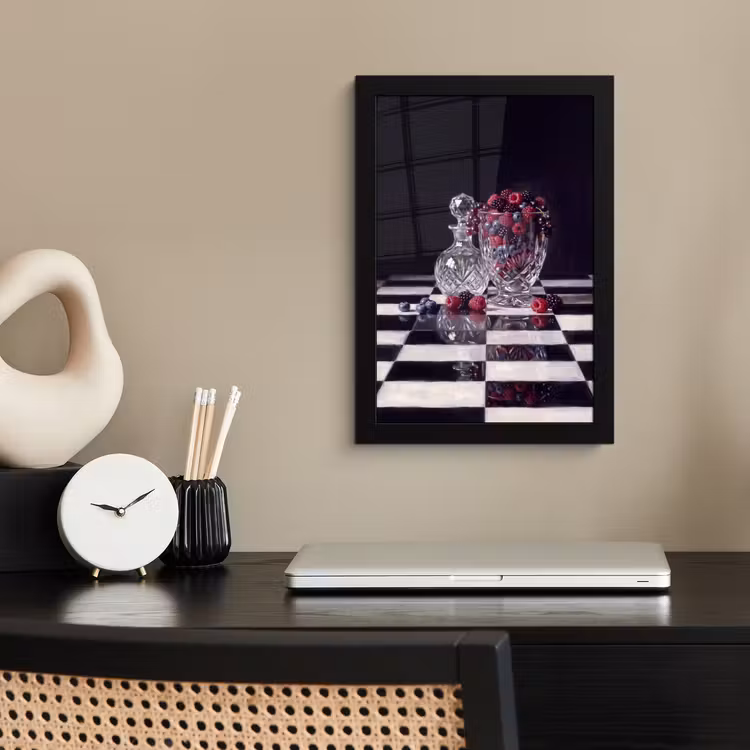 Framed Prints - Berries - Crystal - Still Life - Bessen - Kristal - Stilleven fotolijst zwart zonder passe partout klein