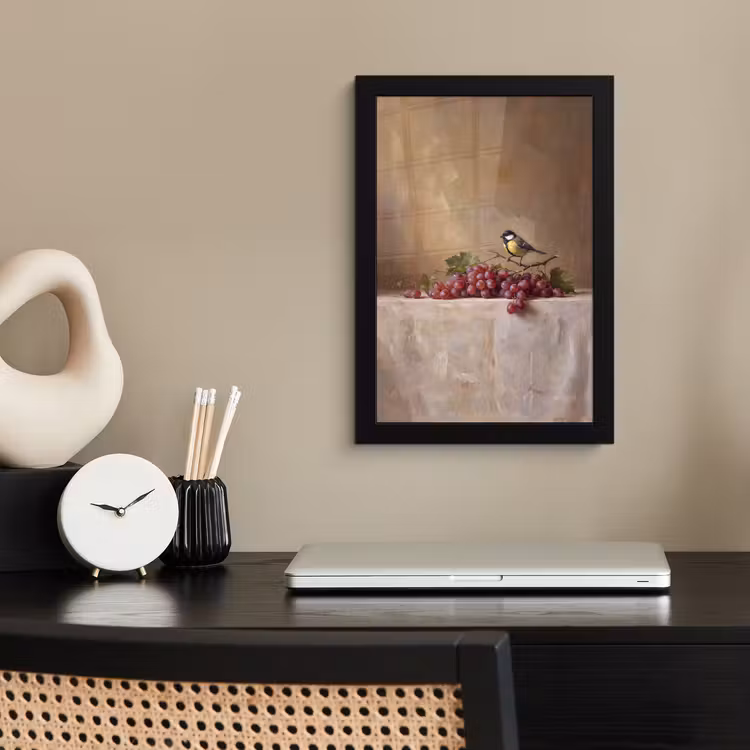 Framed Prints - Bird - Grapes - Still Life - Vogel - Druiven - Stilleven fotolijst zwart zonder passe partout klein