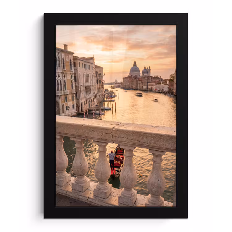 Stad - Venetië - Kanaal - Zonsopgang - Architectuur - Goud fotolijst zwart zonder passe partout klein -3d