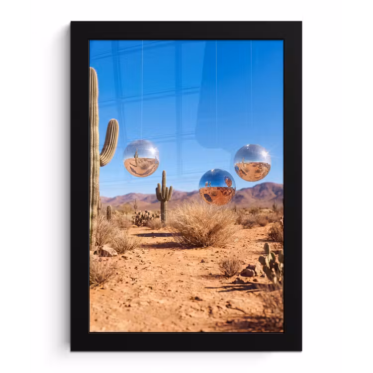 Framed Prints - Desert - Mirror Ball - Art - Woestijn - Spiegelbal - Kunst fotolijst zwart zonder passe partout klein