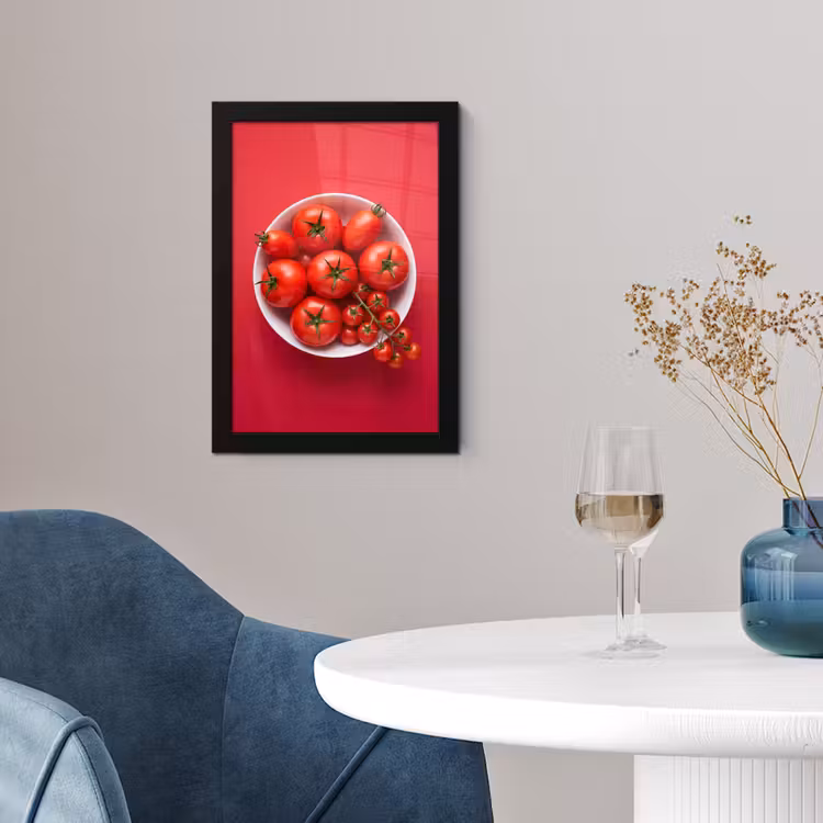 Framed Prints - Dinner Plate - Red - Eten - Kom - Rood fotolijst zwart zonder passe partout klein