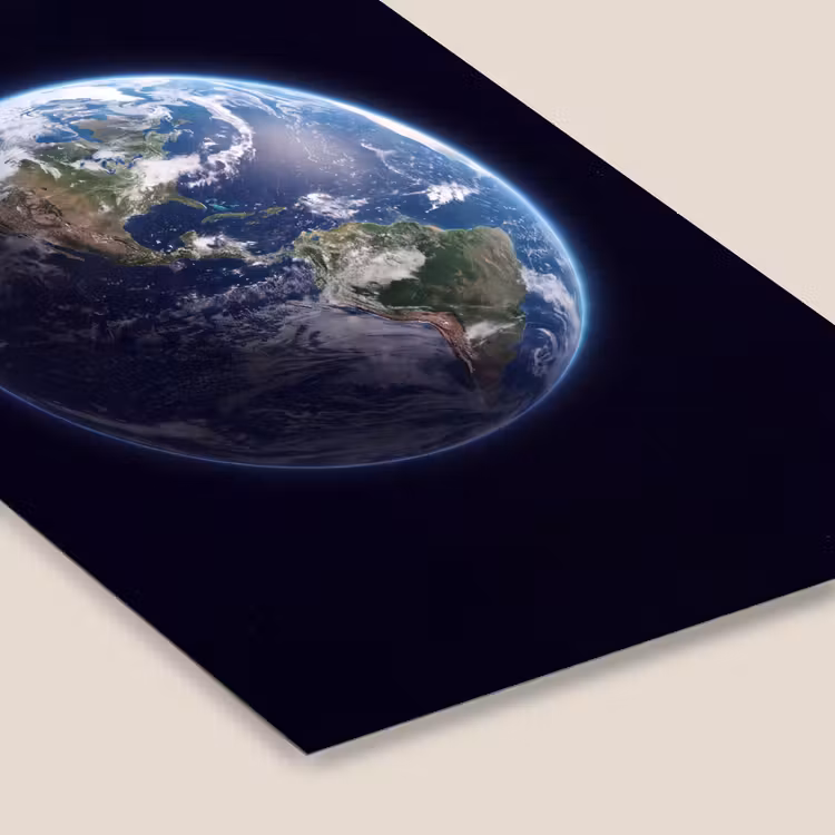 Framed Prints - Earth - Space - Cosmos - Aarde - Ruimte - Kosmos fotolijst zwart zonder passe partout klein