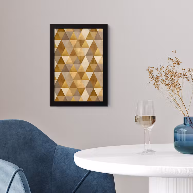 Geometrisch - Driehoek - Goud fotolijst zwart zonder passe partout klein 224 -sfeer4