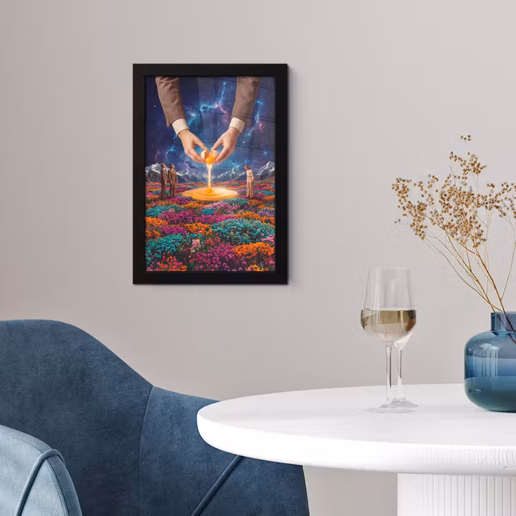 Framed Prints - Hands - Egg - Surrealism - Handen - Ei - Surrealisme fotolijst zwart zonder passe partout klein