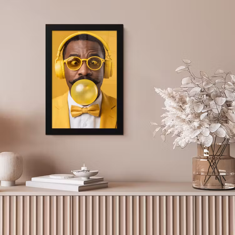 Man - Bubblegum - Portret - Geel - Modern fotolijst zwart zonder passe partout klein -sfeer5